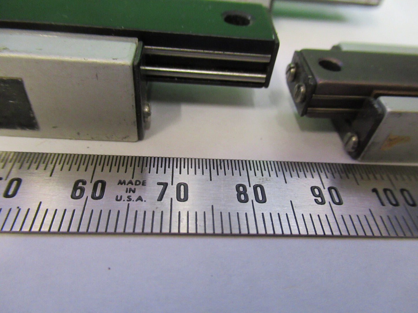 LOT 3 EA DELTRON POSITIONING LINEAR STAGE BALL BEARING AS PICTURED #P8-B-20