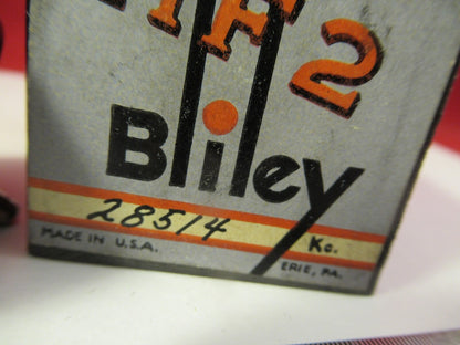 Vintage 1940's Quartz Crystal Bliley Electric Co. HF2 Frequency 28514 Kc +Box