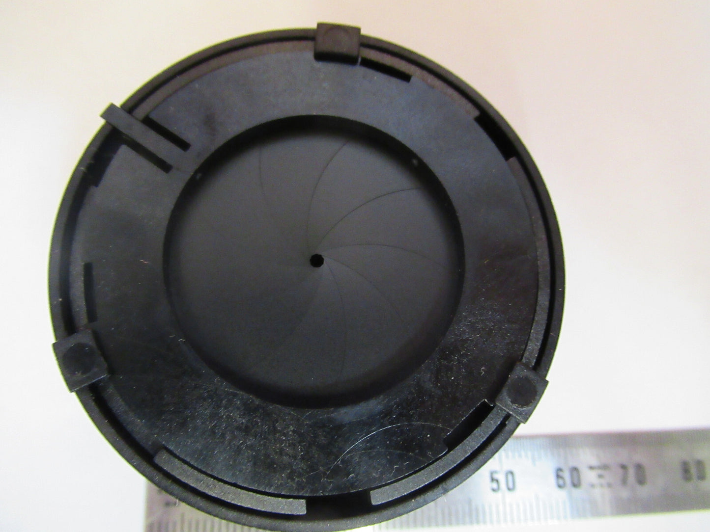 LEICA LEITZ DMRB PLASTIC IRIS DIAPHG OPTICS MICROSCOPE PART AS PICTURED #S4-B-25