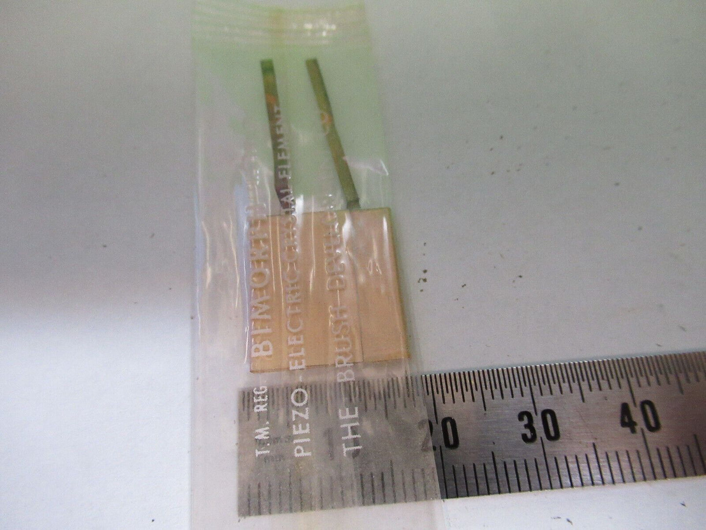 BRUSH BIMORPH PIEZO PIEZOELECTRIC PZT CERAMIC AS PICTURED &72-c-11