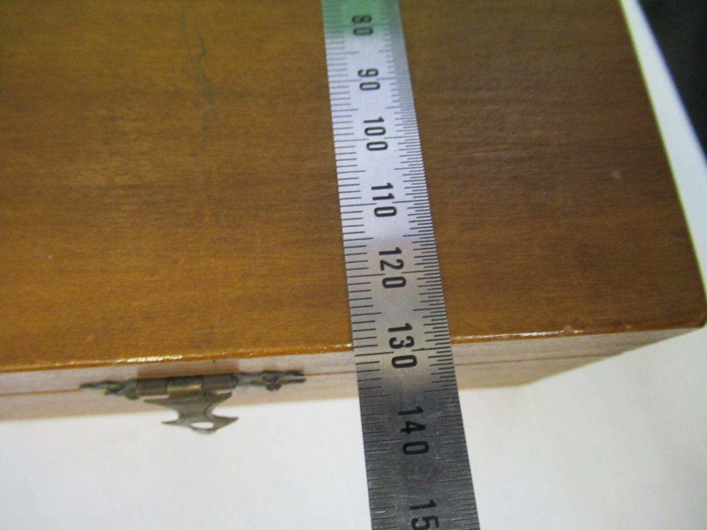 CARL ZEISS EMPTY WOOD ACCESSORIES ANTIQUE MICROSCOPE PART AS PICTURED S7-A-99