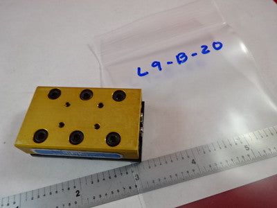 OPTICAL MINI STAGE SLIDE POSITIONING PIC OPTICS AS IS BIN#L9-B-20