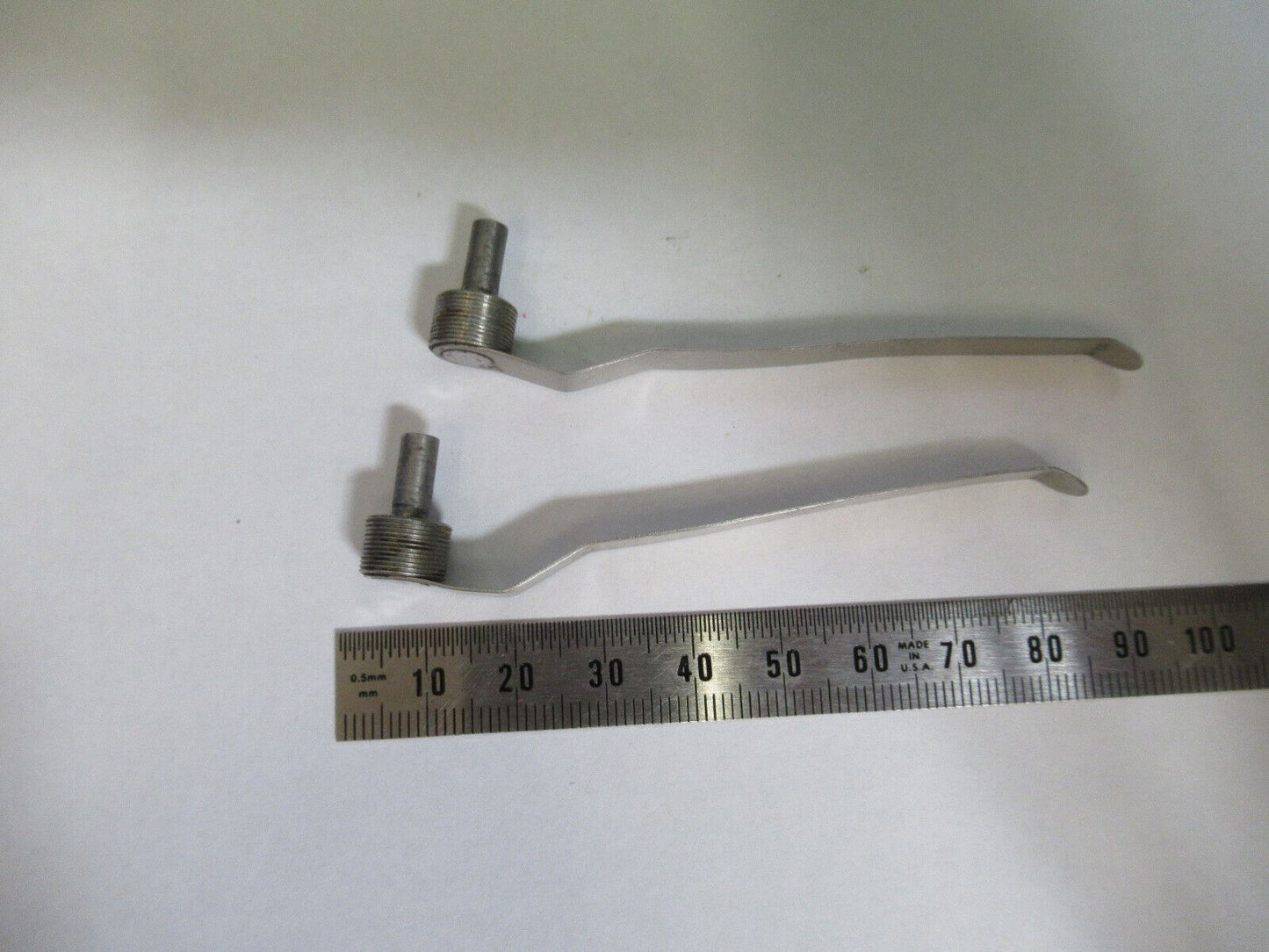 BAUSCH LOMB PAIR CLIPS STEREO MICROSCOPE PART AS PICTURED &R2-A-72