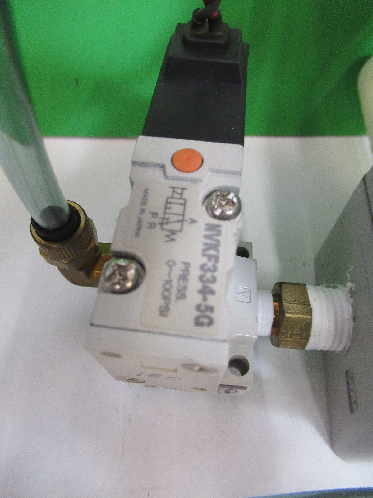 PNEUMATIC AIR SMC JAPAN VALVE ASSEMBLY REGULATOR NIT2020 AS PICTURED &H2-A-51