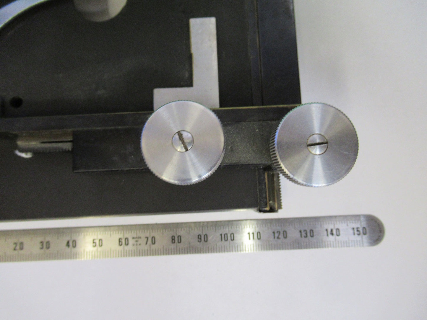 BAUSCH LOMB XY STAGE TABLE CLIPS OPTICS MICROSCOPE PART AS PICTURED V3-A-48