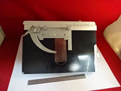 LEITZ GERMANY STAGE SPECIMEN TABLE MICROMETER MICROSCOPE PART AS IS #86-07