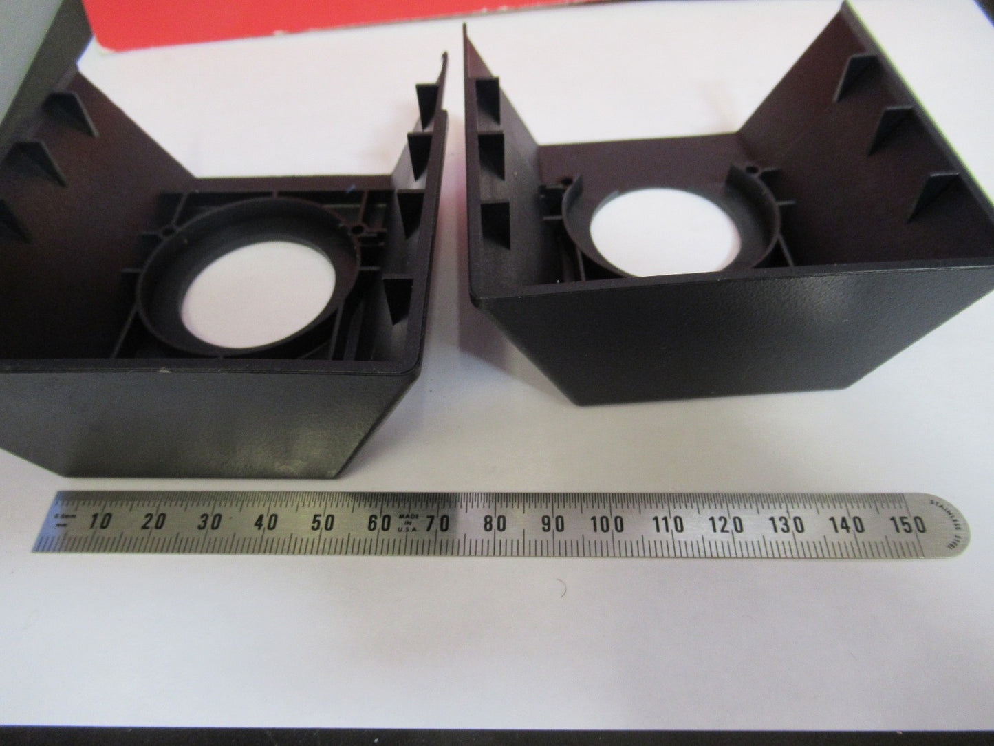 LEICA LEITZ GERMANY DMRB PLASTIC FRAME MICROSCOPE PART AS PICTURED T8-B-12