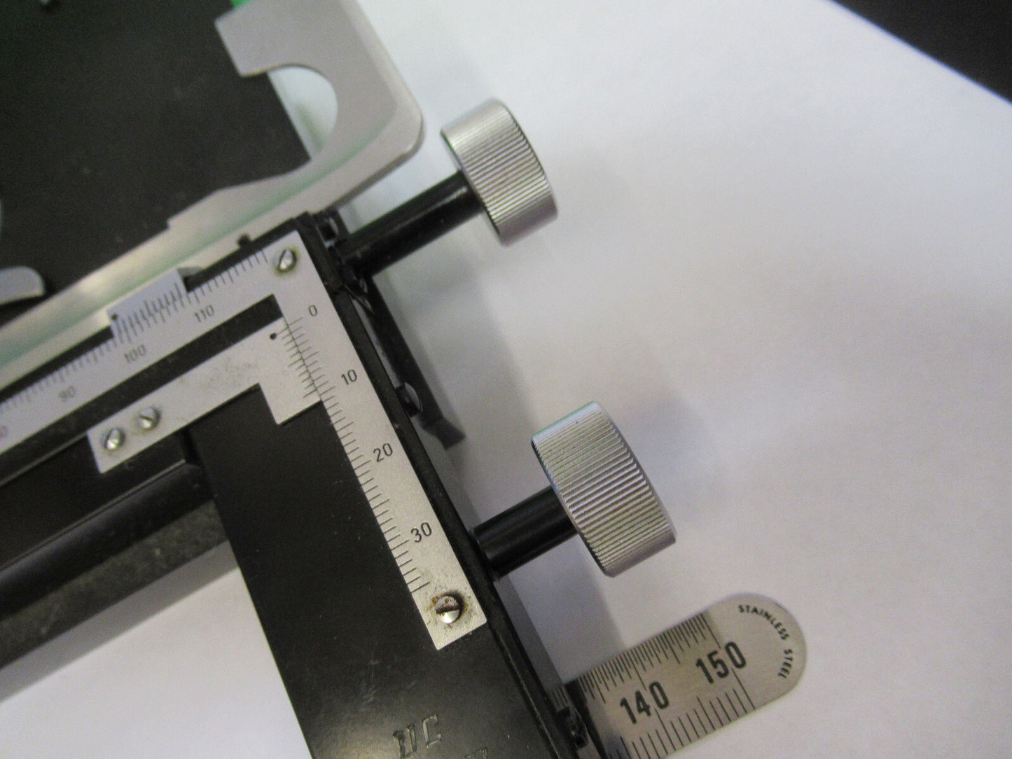 Carl Zeiss AG Germany Xy Stage Table Microscope Part