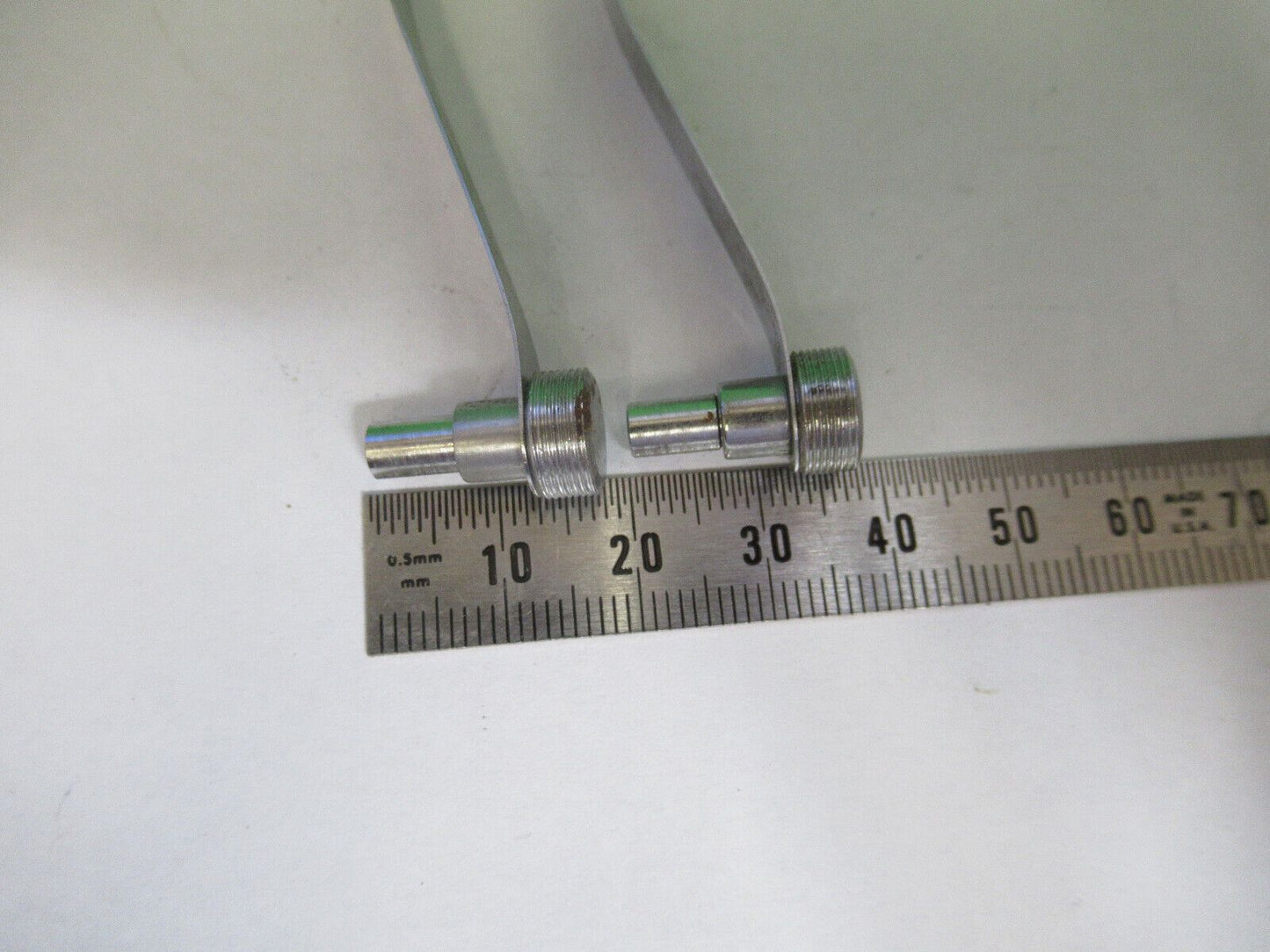 BAUSCH LOMB  PAIR CLIPS STAGE MICROSCOPE PART AS PICTURED #S9-B-67