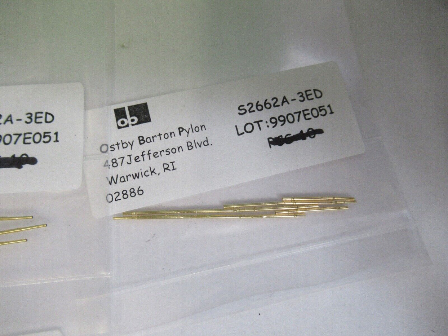 LOT 20+ POGO PINS TERMINALS ELECTRICAL POST PINS ASSEMBLY AS PICTURED 18-FT-24