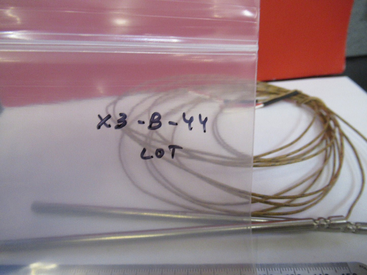 Lot Thermocouple J in Steel Well