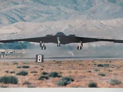 LARGE COLLECTABLE SPY PLANE NORTHROP B2 VINTAGE PHOTOGRAPH &BLI