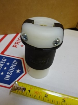 HBL2323 ELECTRIC PLUG 20A 250V SOCKET AS IS #89-06