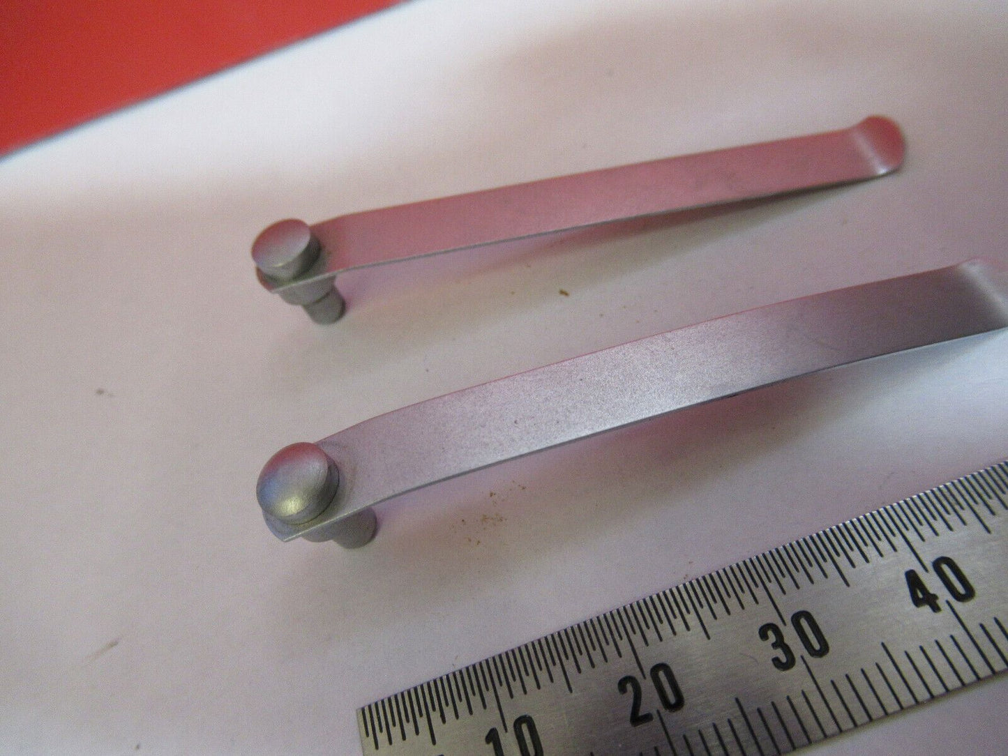 WILD HEERBRUGG SWISS M11 PAIR CLIPS MICROSCOPE PART AS PICTURED S6-A-09