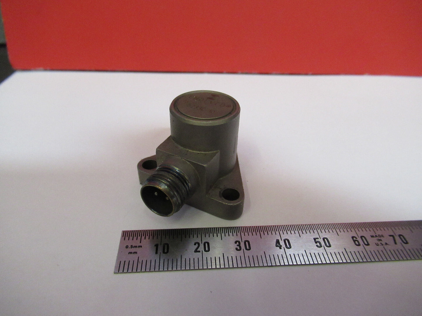 Meggitt Endevco 6233C-10 Aircraft Turbine Accelerometer Vibration Sensor