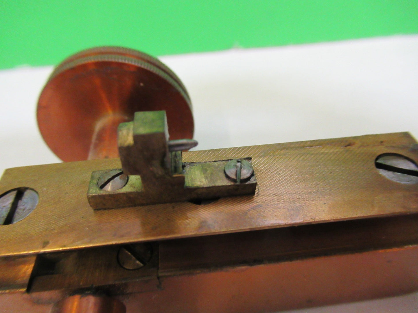 ANTIQUE BRASS BAUSCH LOMB KNOBS MACRO ADJUST MICROSCOPE PART AS PICTURED Y3-B-40