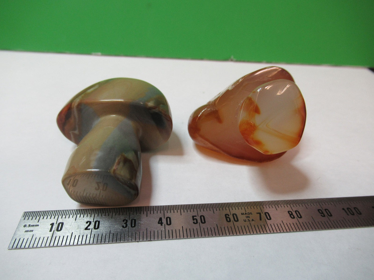 AGATE MUSHROOM SHAPE LOT MINERAL SAMPLE BEAUTIFUL SPECIMEN AS PICTURED T7-FD-81