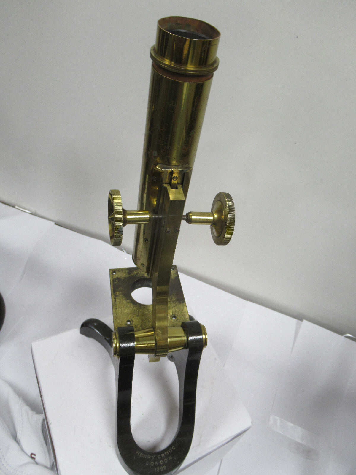 For Parts or repair ANTIQUE BRASS HENRY CROUCH LONDON INCOMPLETE MICROSCOPE #LOB