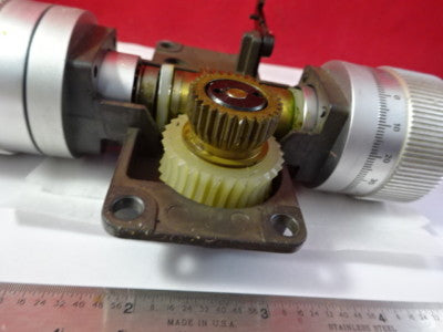 MICROSCOPE PART 020-441.031-005 KNOBS MECHANISM LEITZ GERMANY AS PICTURED &95-41