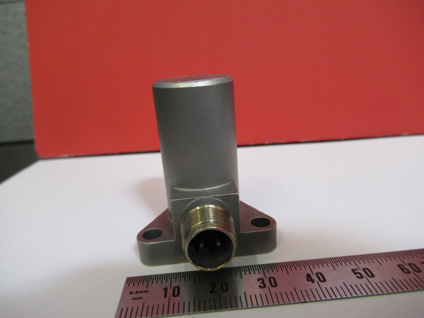 MEGGITT ENDEVCO 6233M101 AIRCRAFT TURBINE ACCELEROMETER VIBRATION SENSOR S3-B-42