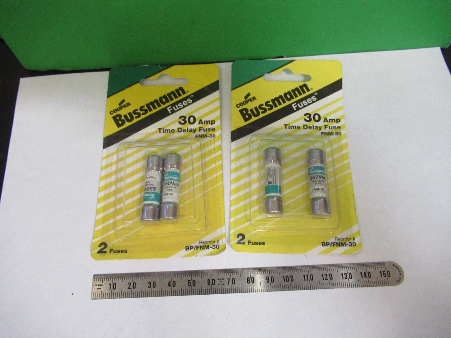 LOT 4 pcs BUSSMANN FUSES TIME DELAY 30 AMPS AS PICTURED T6-B-16
