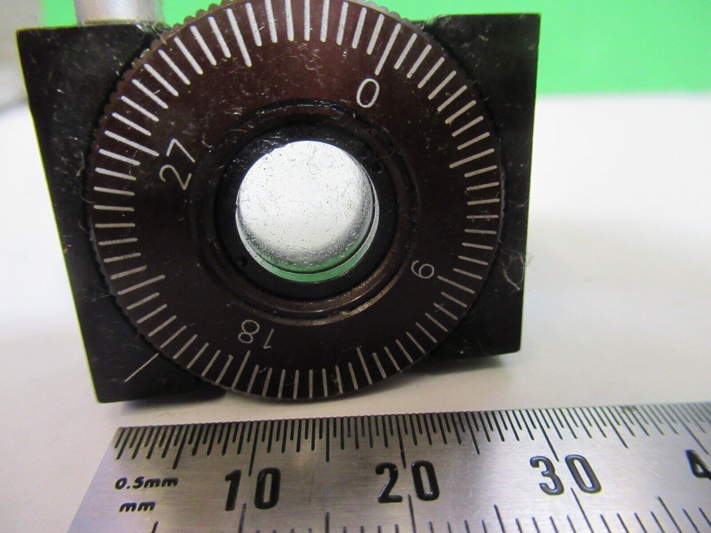 OPTICAL NEWPORT ROTABLE LENS HOLDER ASSEMBLY LASER OPTICS  AS PICTURED W1-B-12