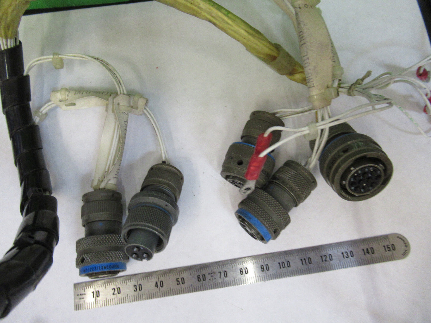 AIRCRAFT PART CUTOFF CABLE HARNESS BELL 206 CONNECTORS AS PICTURED   S7-A-44
