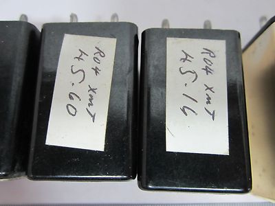 LOT 4 EA MOTOROLA QUARTZ CRYSTAL FREQUENCY CONTROL RADIO AS IS BIN#K6-08