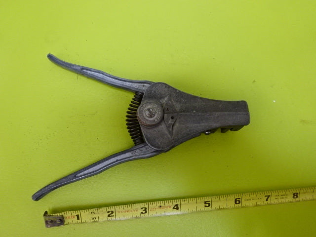 FOR PARTS CABLE STRIPPER TOOL [rusty] AS IS #TA-3-13