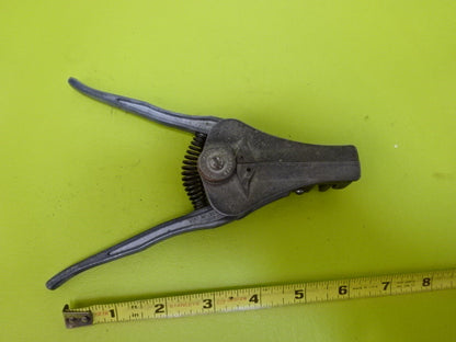 FOR PARTS CABLE STRIPPER TOOL [rusty] AS IS #TA-3-13