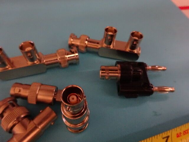 LOT BNC-ANSCHLUSSADAPTER HF-MIKROWELLENFREQUENZ WIE ABGEBILDET WIE IST #B6H-20