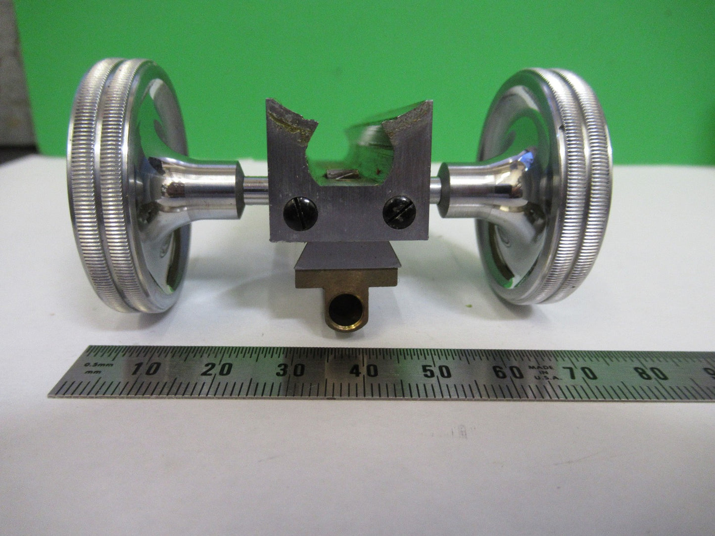 SEIBERT WETZLAR BRASS SET KNOBS MACRO MICROSCOPE PART AS PICTURED U9-A-14