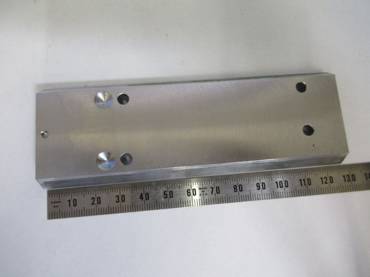 LEICA DMRE GERMANY DOVETAIL STAGE MICROSCOPE PART AS PICTURED &H2-A-48