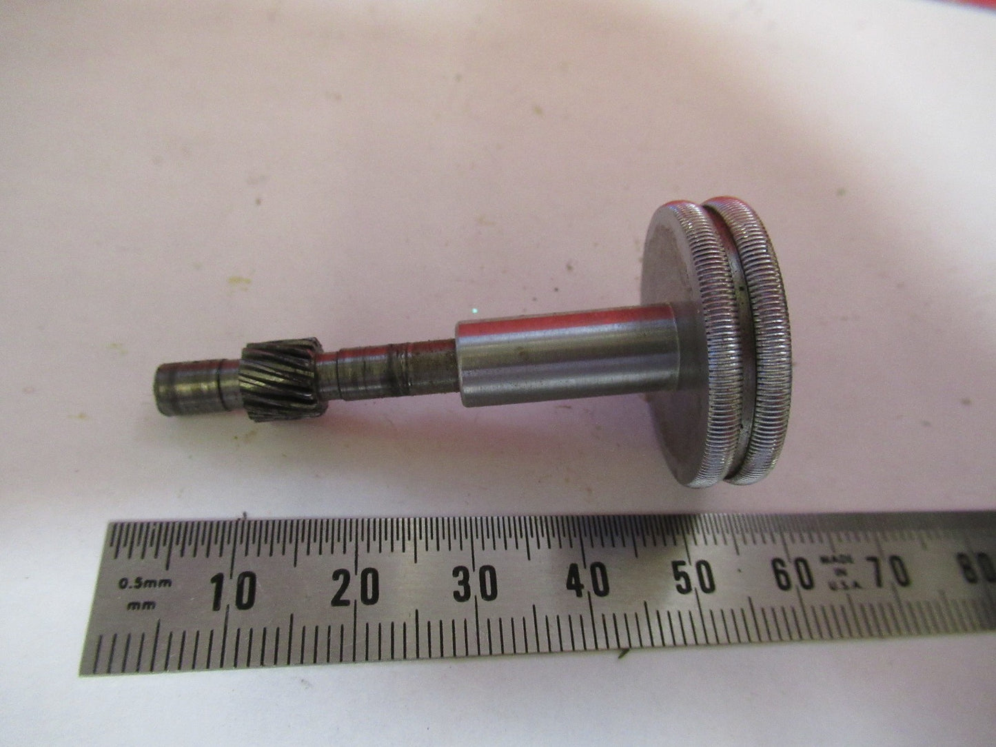 ANTIQUE BAUSCH LOMB  CONDENSER KNOB GEAR MICROSCOPE PART AS PICTURED V7-A-49