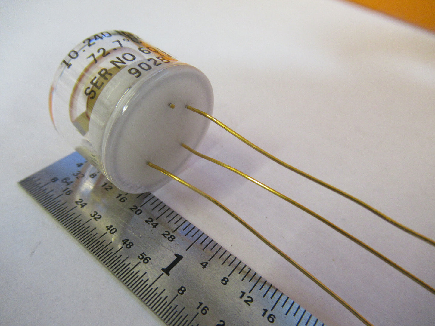 BLILEY ELECTRIC GLASS PKG QUARTZ RESONATOR 10.24 MHz FREQUENCY  AS PIC &1-DT-C