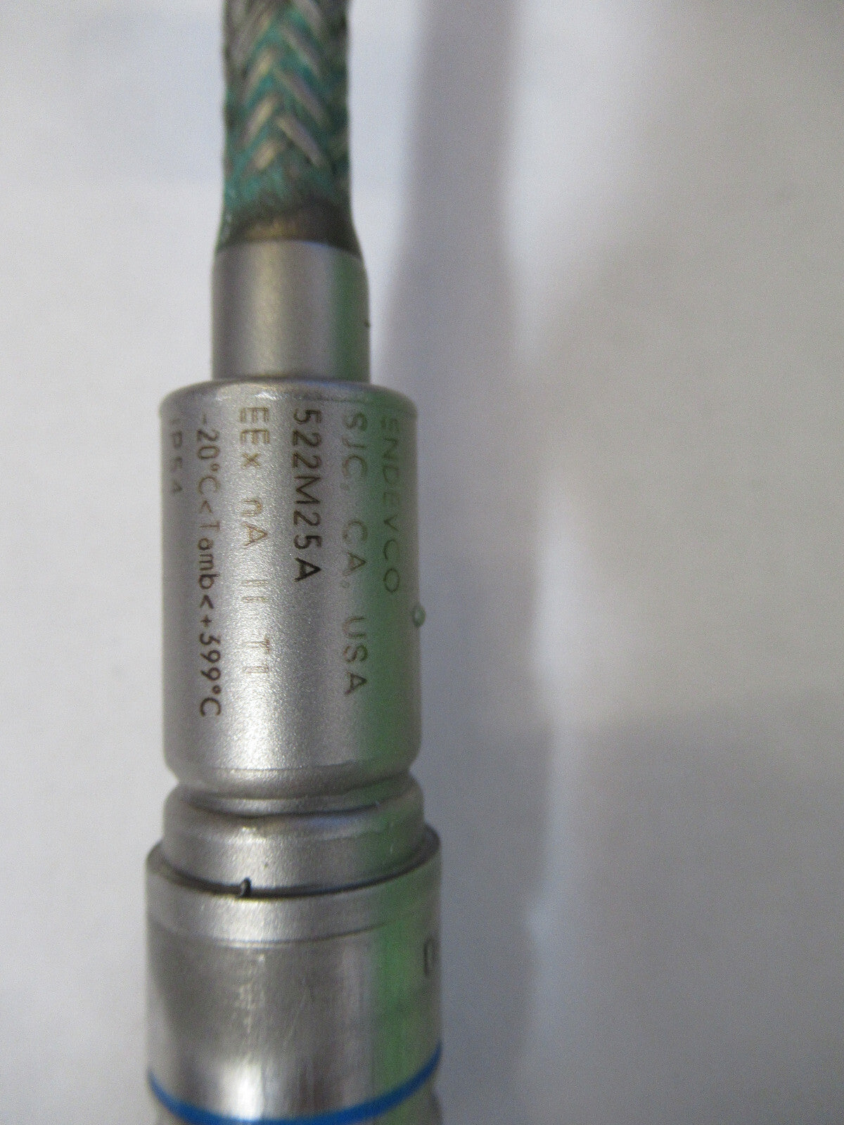 MEGGITT ENDEVCO 522M25A HIGH TEMP PIEZO PRESSURE SENSOR AS PICTURED &TB-4-X