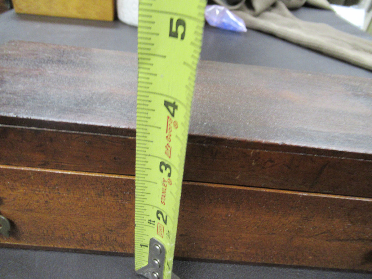 ANTIQUE EMPTY WOOD BOX MICROSCOPE PART AS PICTURED TE-4