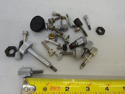 MIKROSKOP-TEILE LOT SCHRAUBEN KNÖPFE ETC WIE IST BIN#P4-B-49