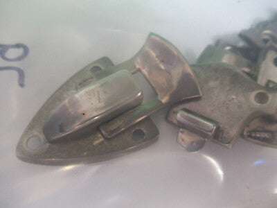 BAUSCH LOMB ANTIQUE LOCK WITHOUT KEY MICROSCOPE PART AS PICTURED #R9-A-12