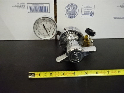 MATHESON MANOMETER REGULATOR VALVE GAS PROCESS CONTROL AS IS #78-01