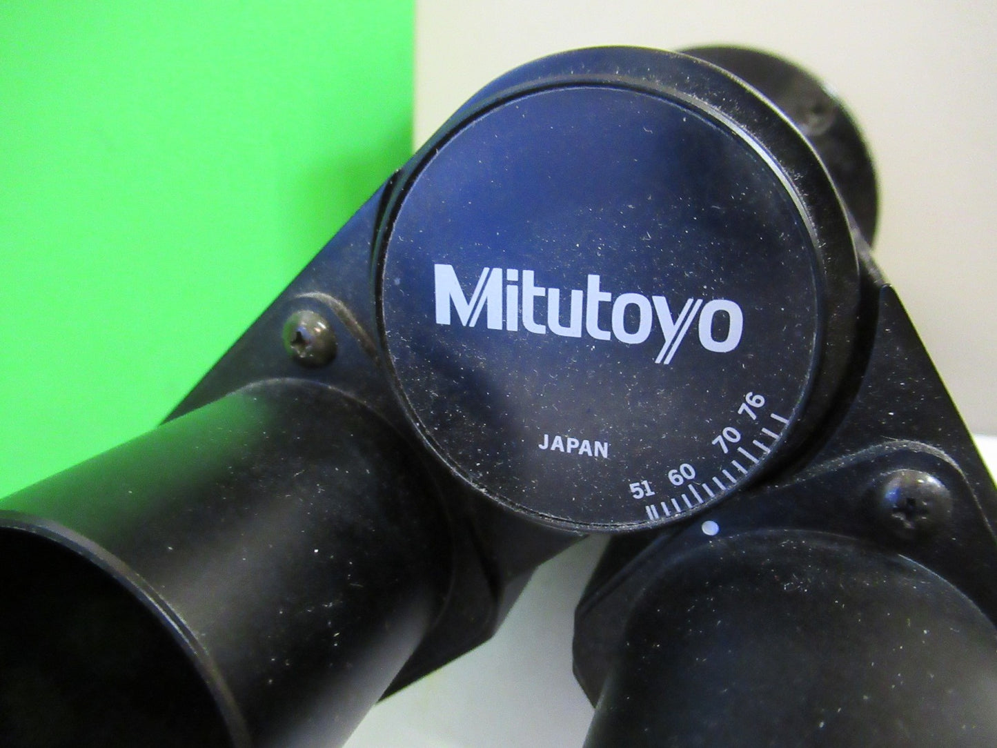 MITUTOYO JAPAN ULTRAPLAN TRINOCULAR HEAD MICROSCOPE PART AS PICTURED U8-B-32