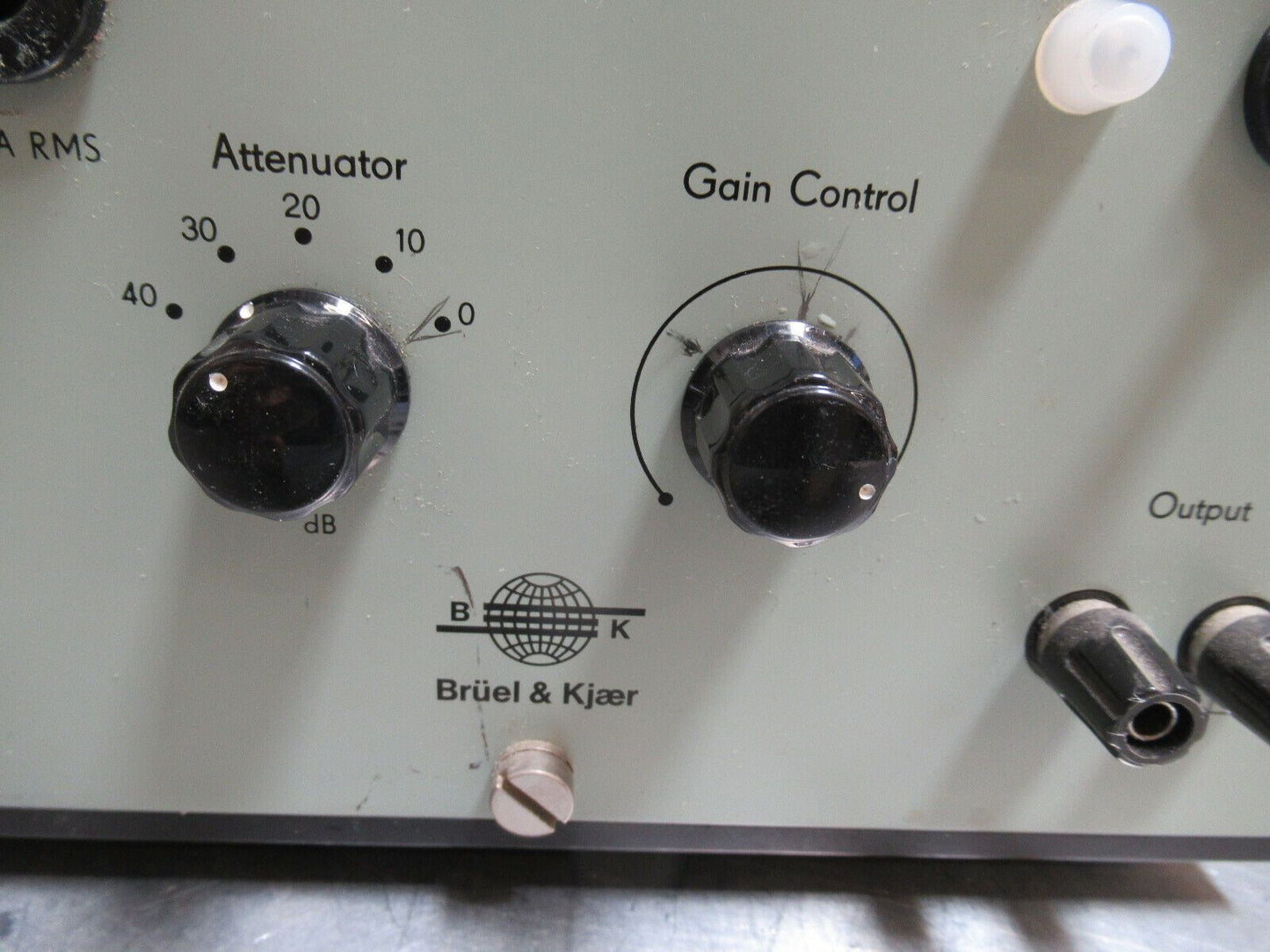 BRUEL KJAER 2706 POWER AMPLIFIER for ACCELEROMETER CALIBRATION AS PICTURED &TE-2