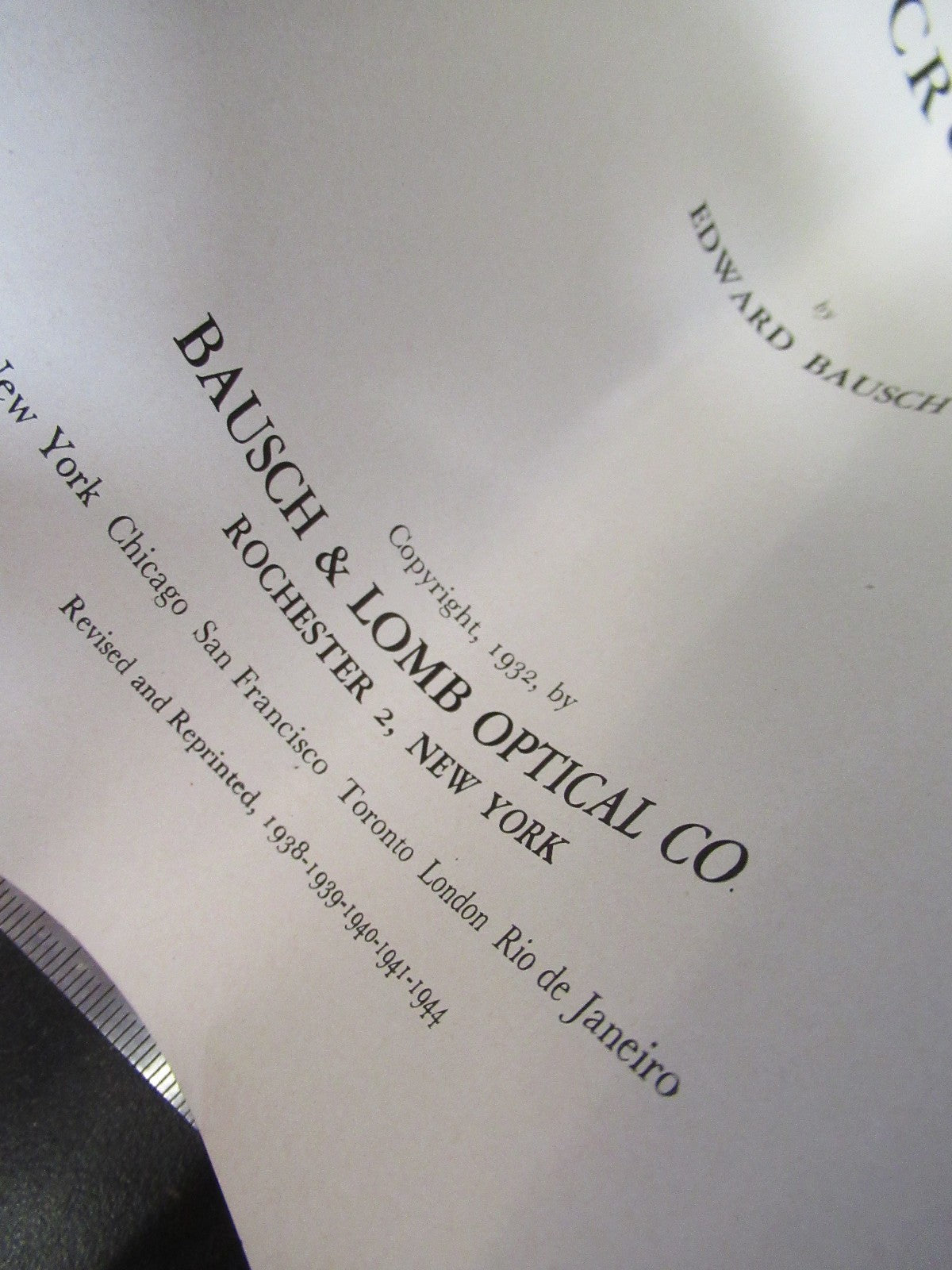 ANTIQUE 1932 BAUSCH LOMB BOOKLET MICROSCOPE PART AS PICTURED T4-A-33