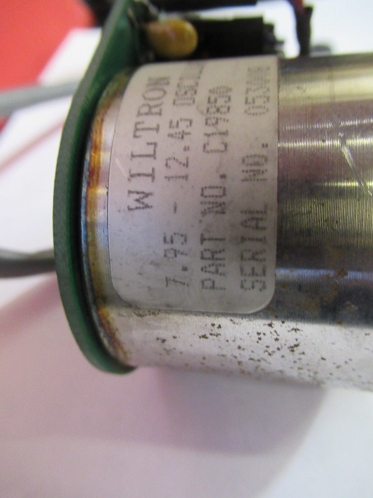 YIG OSCILLATOR MICROWAVE RF FREQUENCY 12 GHz  WILTRON  AS PICTURED  T7-A-37