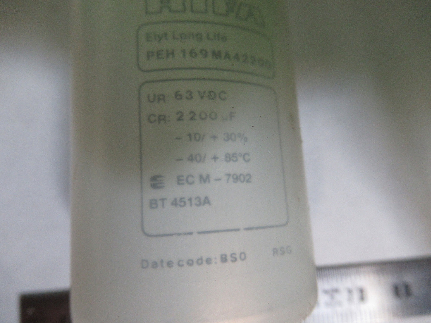 CAPACITOR HIGHLY STABLE RIFA 63V 2200um AS PICTURED &H3-B-37