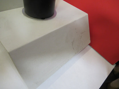 LEICA LEITZ GERMANY DMRB TRINOCULAR HEAD MICROSCOPE PART AS PICTURED T5-A-03