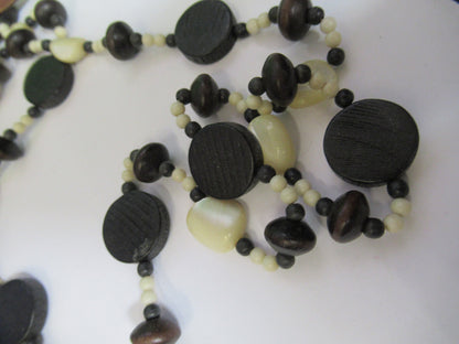 LOT JEWELRY FANTASY HANDMADE WRISTBAND NECKLACE ETC AS PICTURED X4-A-66