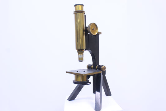 Microscopio de latón antiguo R &amp; J. Beck (22206)